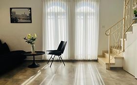 Charming Kosher Private Duplex, Prime City Center, Steps To Machane Yehuda